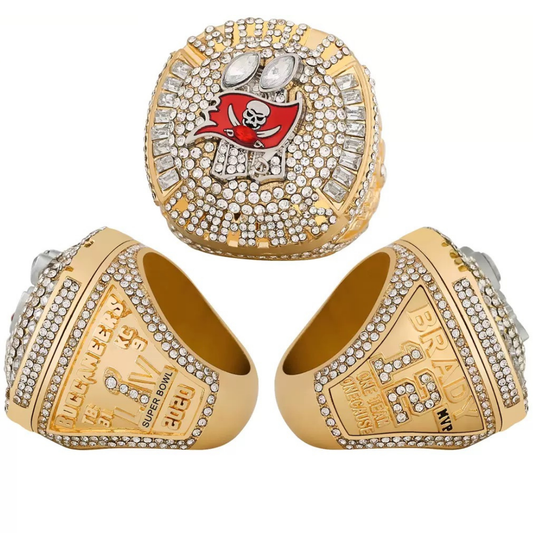 Tom Brady Buccaneers Super Bowl Championship Ring – Gold-Tone Fan Collectible