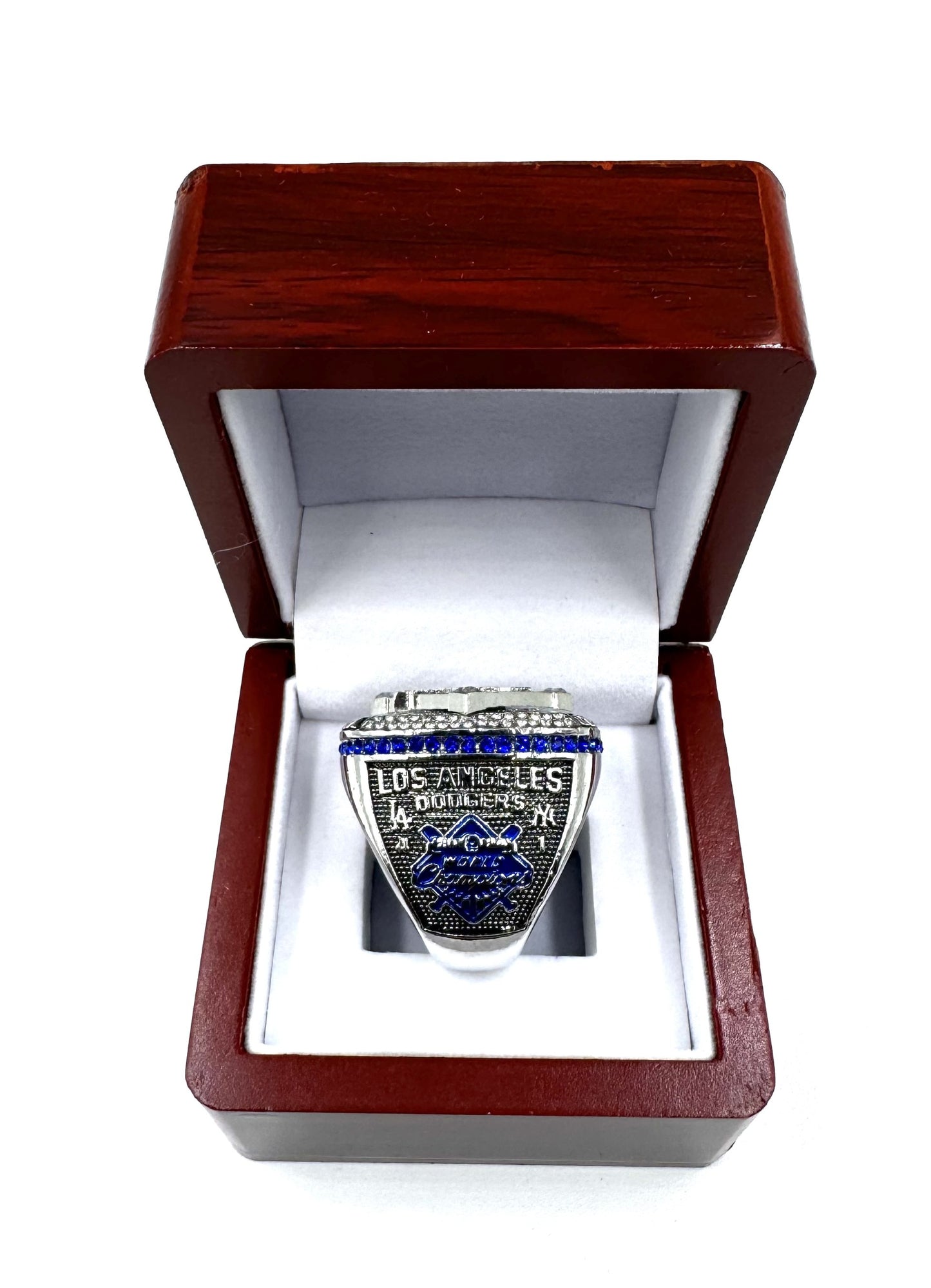 NEW 2024 LOS ANGELES DODGERS MOOKIE BETTS WORLD SERIES CHAMPIONSHIP RING +Box